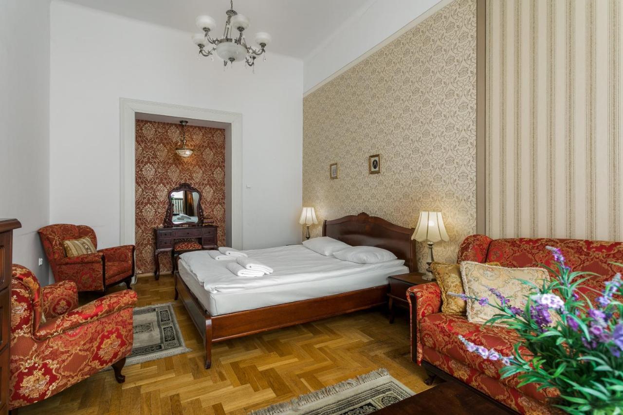 The Spiski Palace Apartments Krakow Bagian luar foto